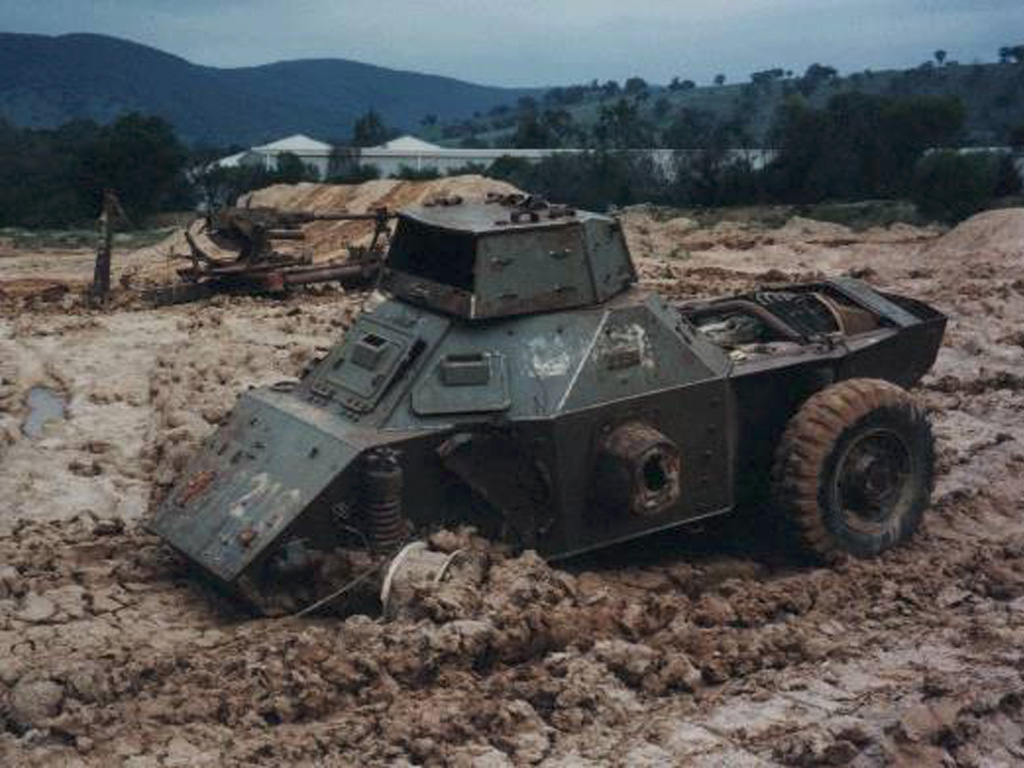 FV-700_Ferret_08