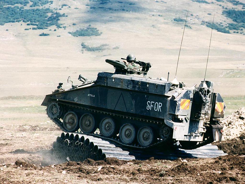 FV-103_Spartan_02