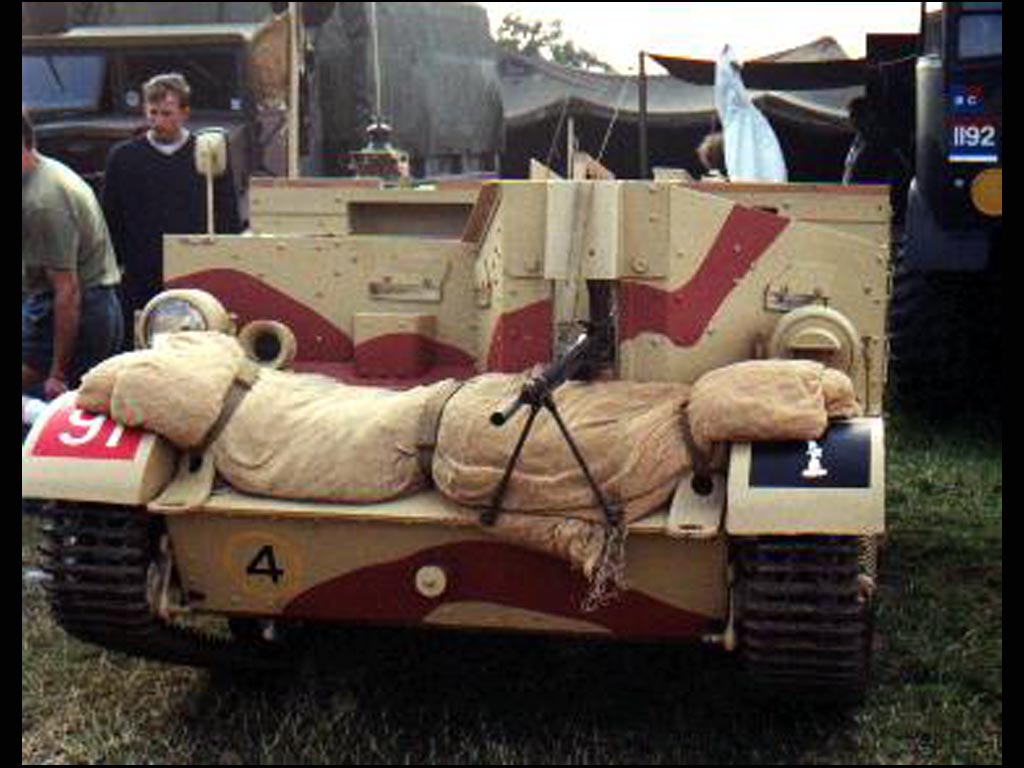 Universal_Carrier_04
