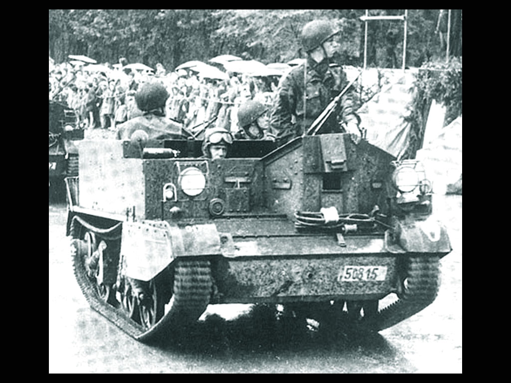 Universal_Carrier_10